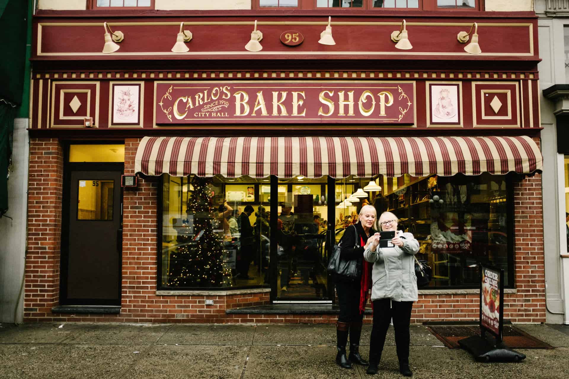 Carlo's Bakery Hoboken