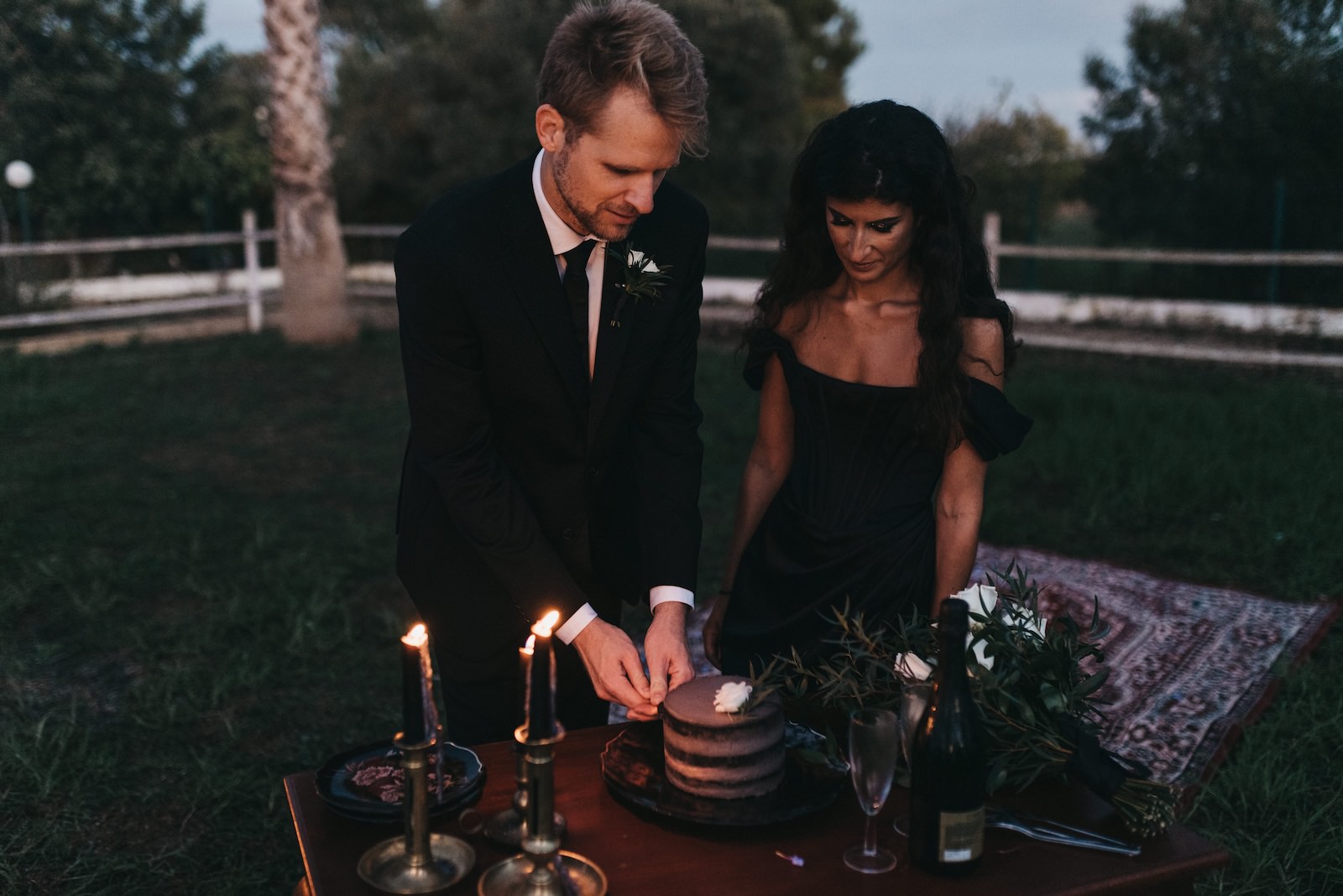 backyard elopement photographer